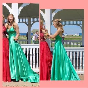 Sherri Hill prom dress